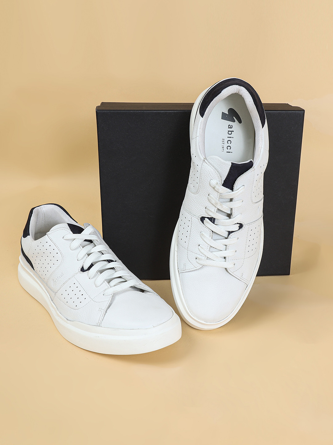 GABICCI Men Colourblocked Leather Laser Cuts Sneakers