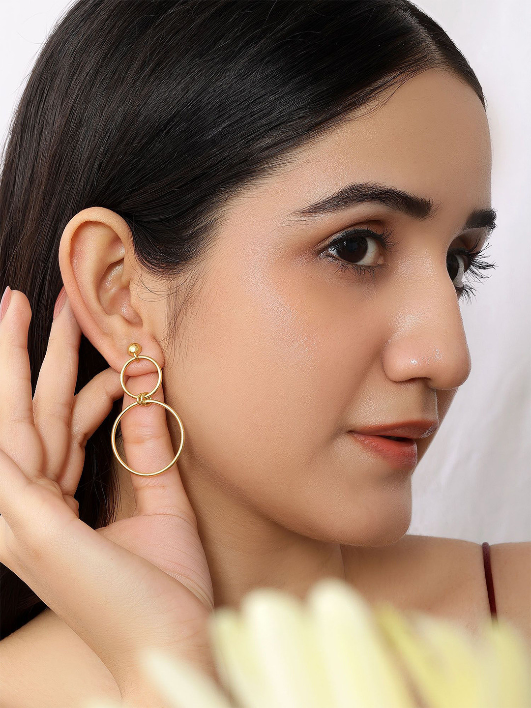 Tweov Gold-Plated Chunky Long Round Silver Earrings