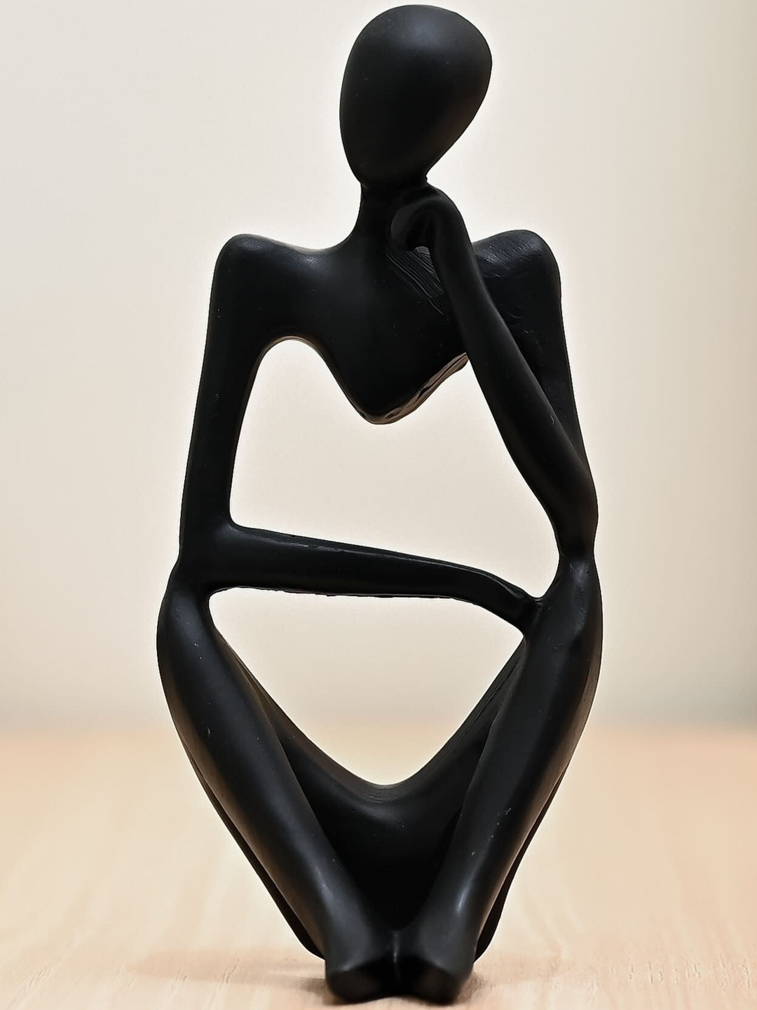 HINDCRAFT Black Thinker Resin Decor