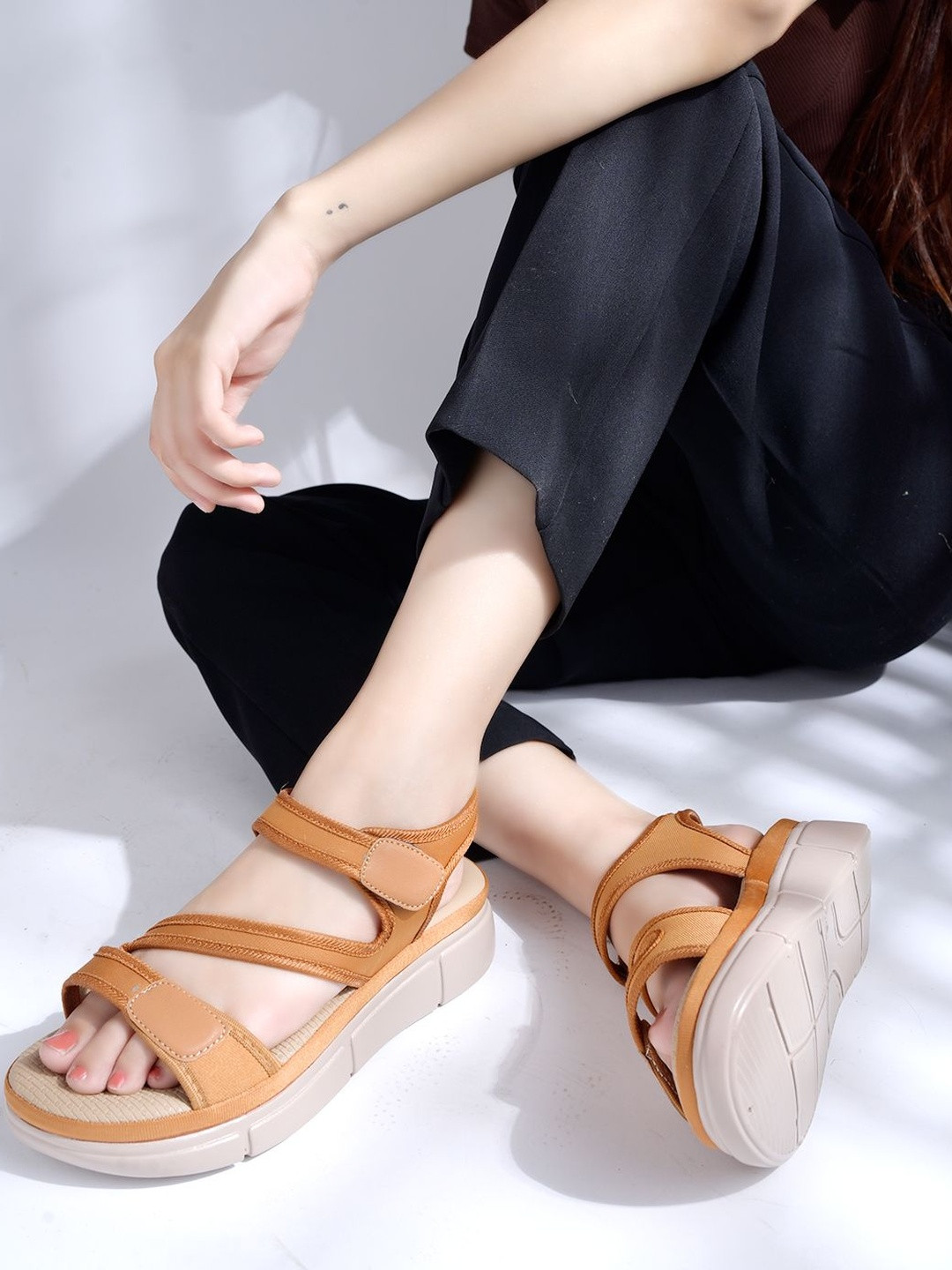 Shoetopia Women Tan Crisscross & Ankle Straps Flatform Sandals
