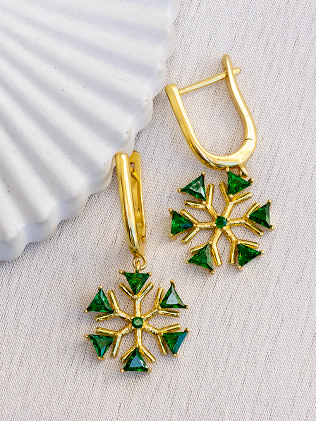 Perfectly Average Women 18K Gold Plated Snowflake Emerald Earrings
