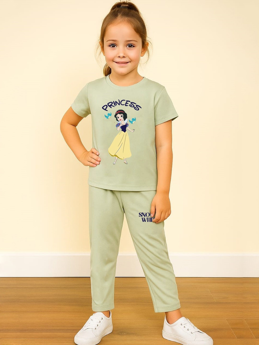 YK Disney Girls Snow White Printed Pure Cotton T-shirt with Trousers