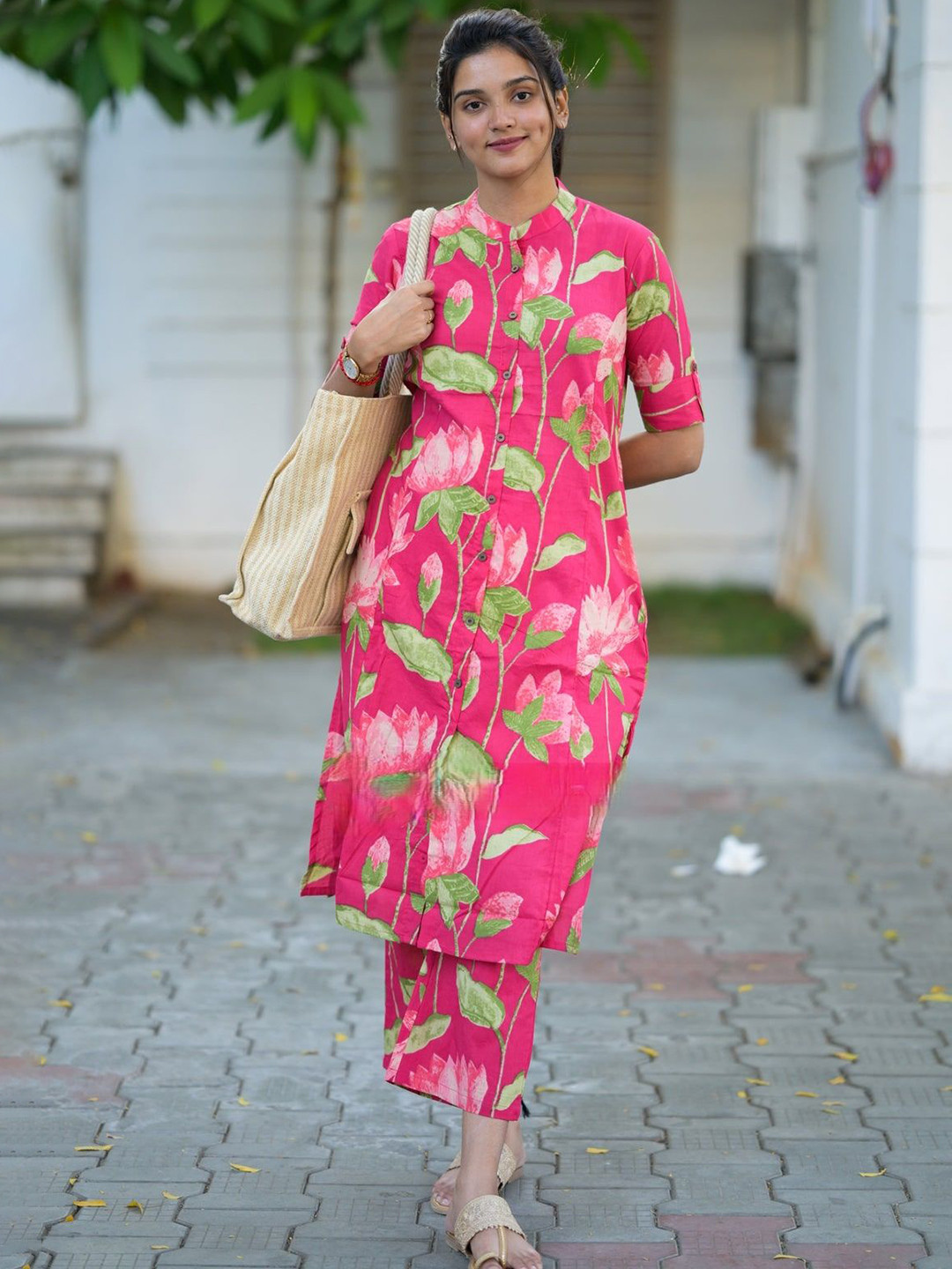 SOMAPAH Floral Printed Mandarin Collar Kurta With Palazzos
