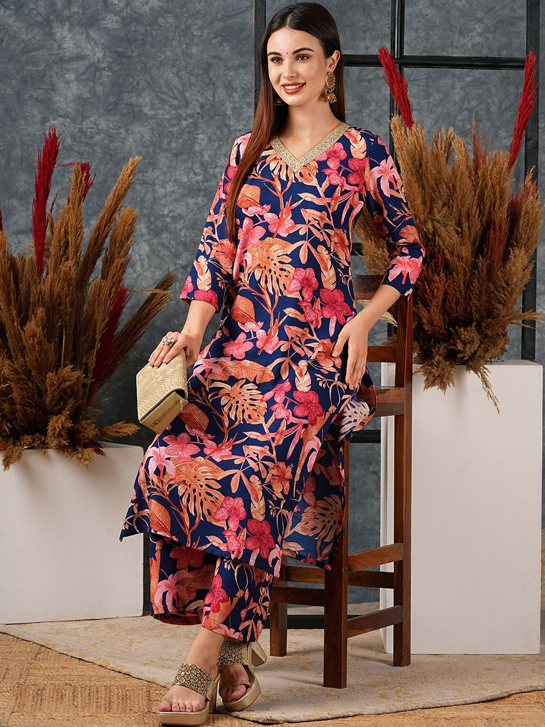 Aaghnya Women's Blue Rayon Printed Straight Kurta With Palazzo