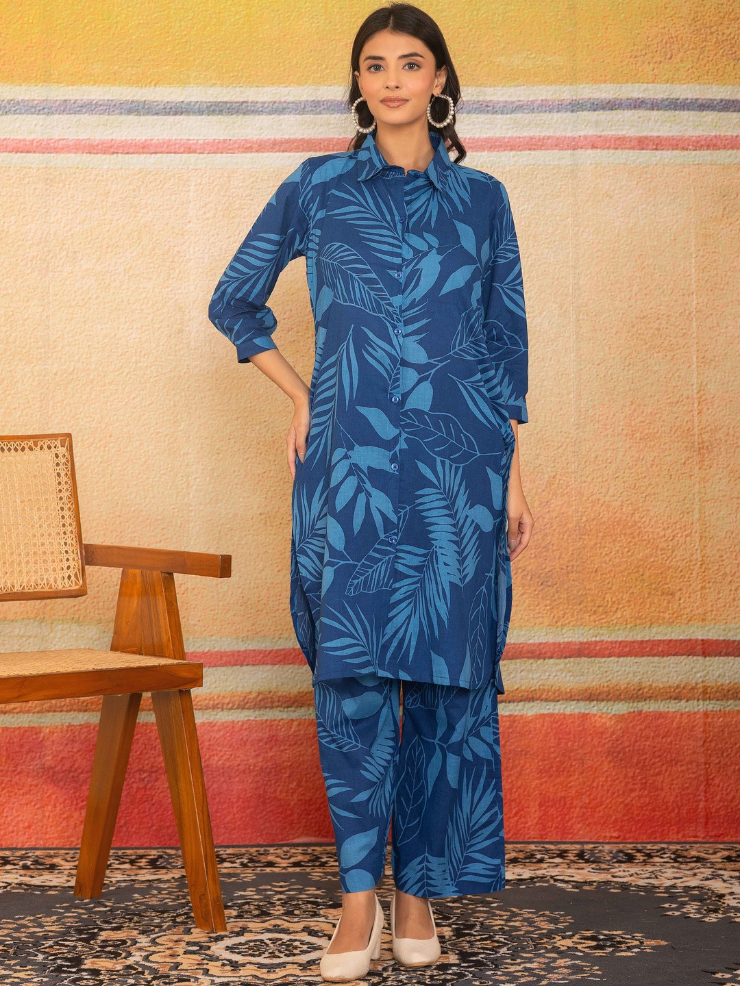 LABEL ADRIJA Women Blue Pure Cotton Floral Printed Co-Ords