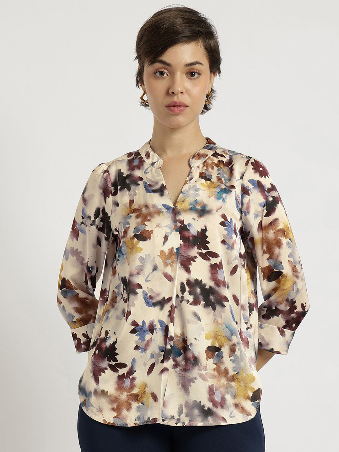 FableStreet Women White Satin Floral Top