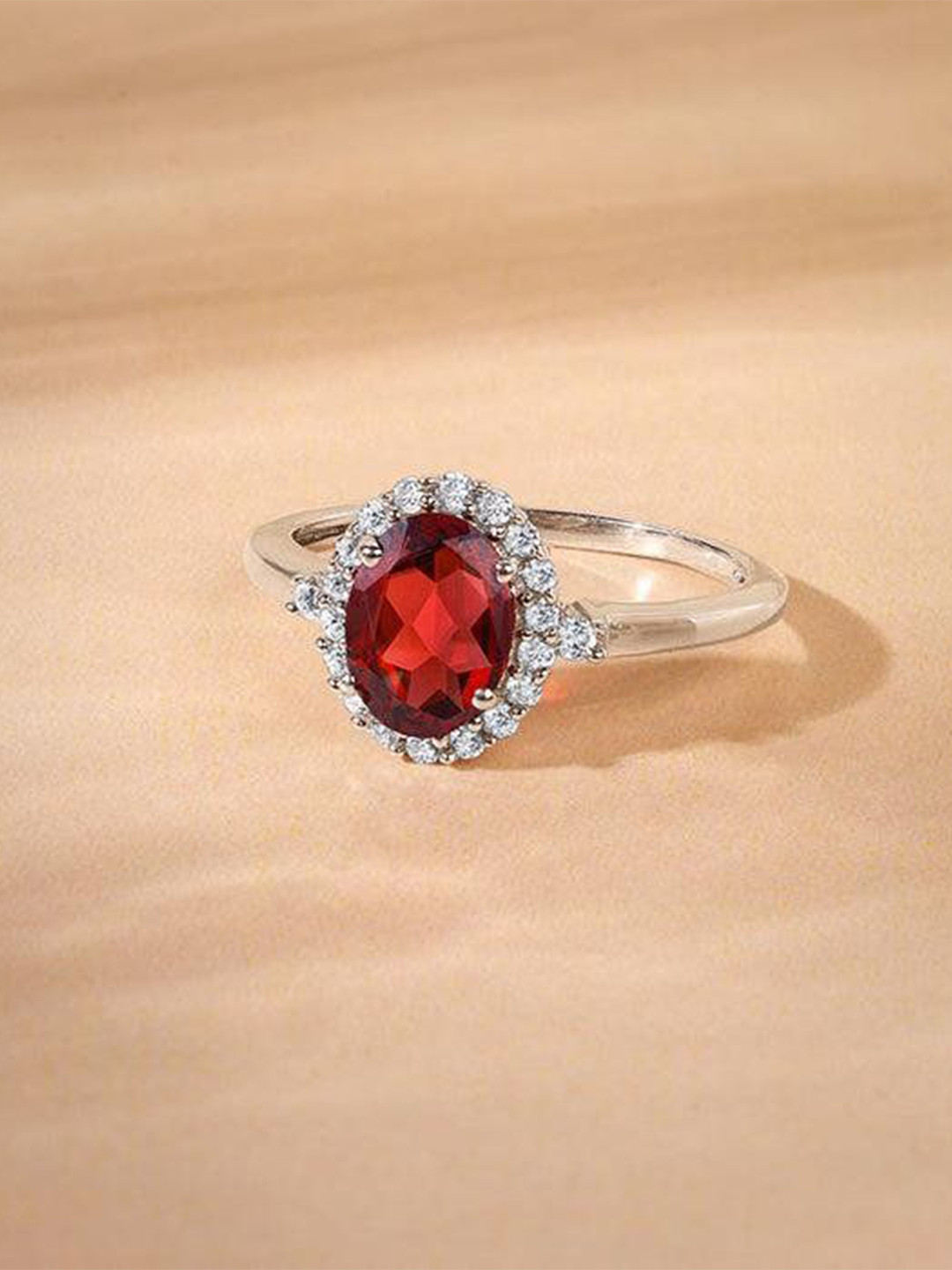 GIVA Silver Garnet Finger Ring