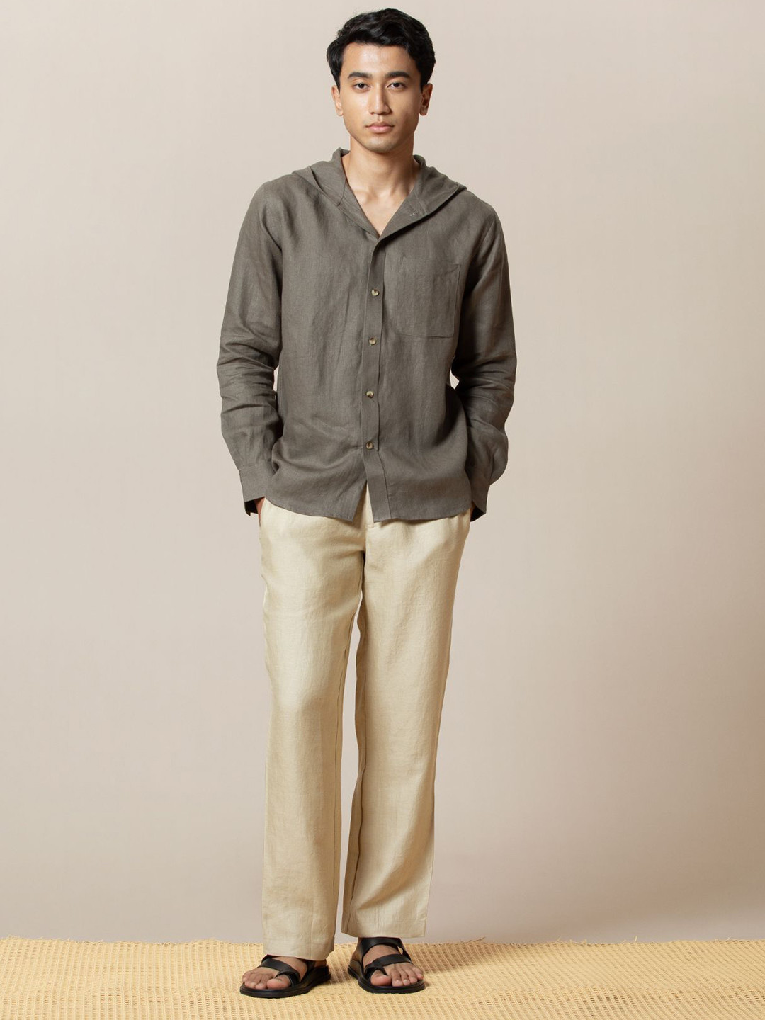 LOVE PANGOLIN Hooded Hemp Shirt