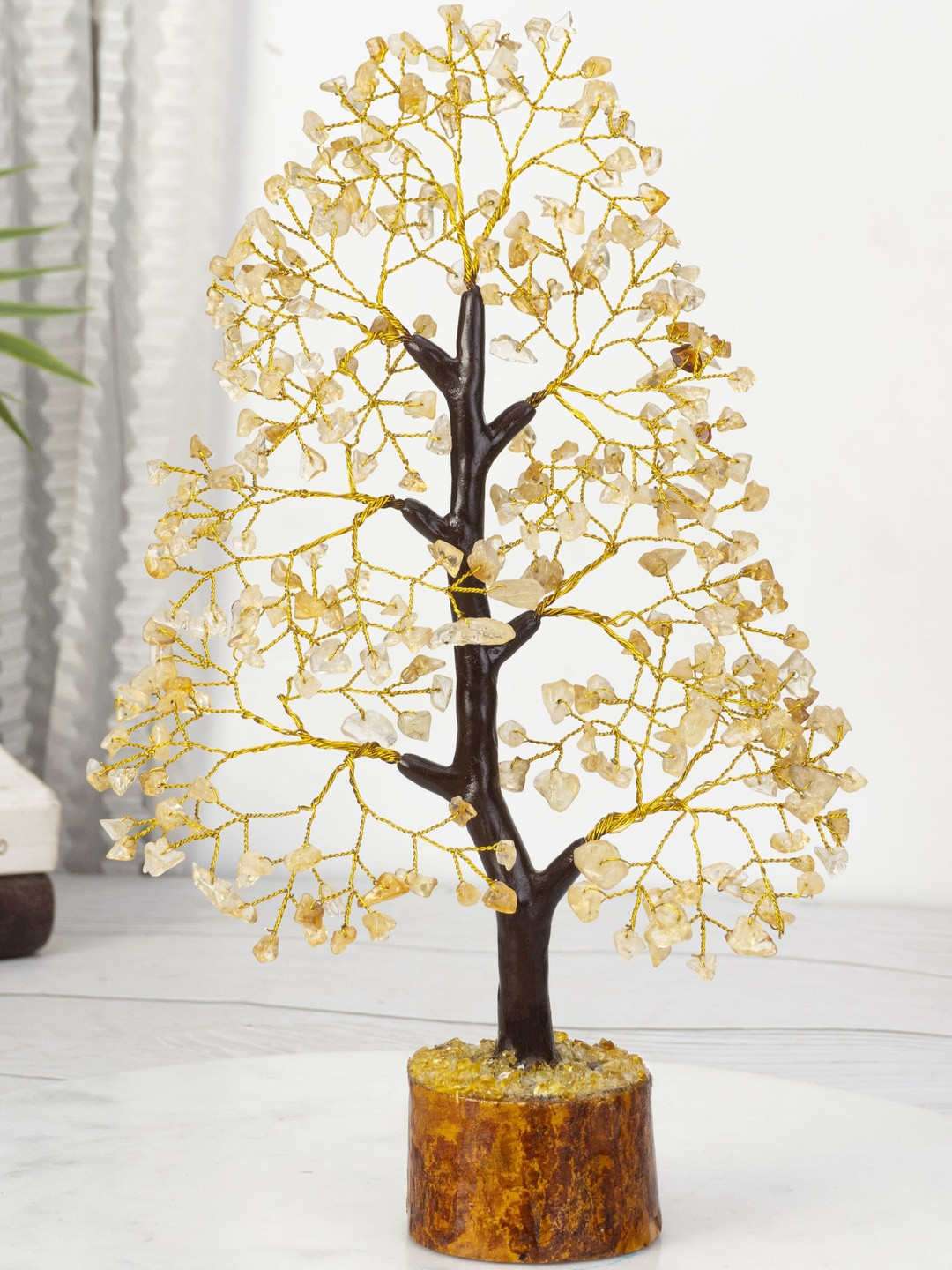 HINDCRAFT Gold-Toned Figurine Showpiece