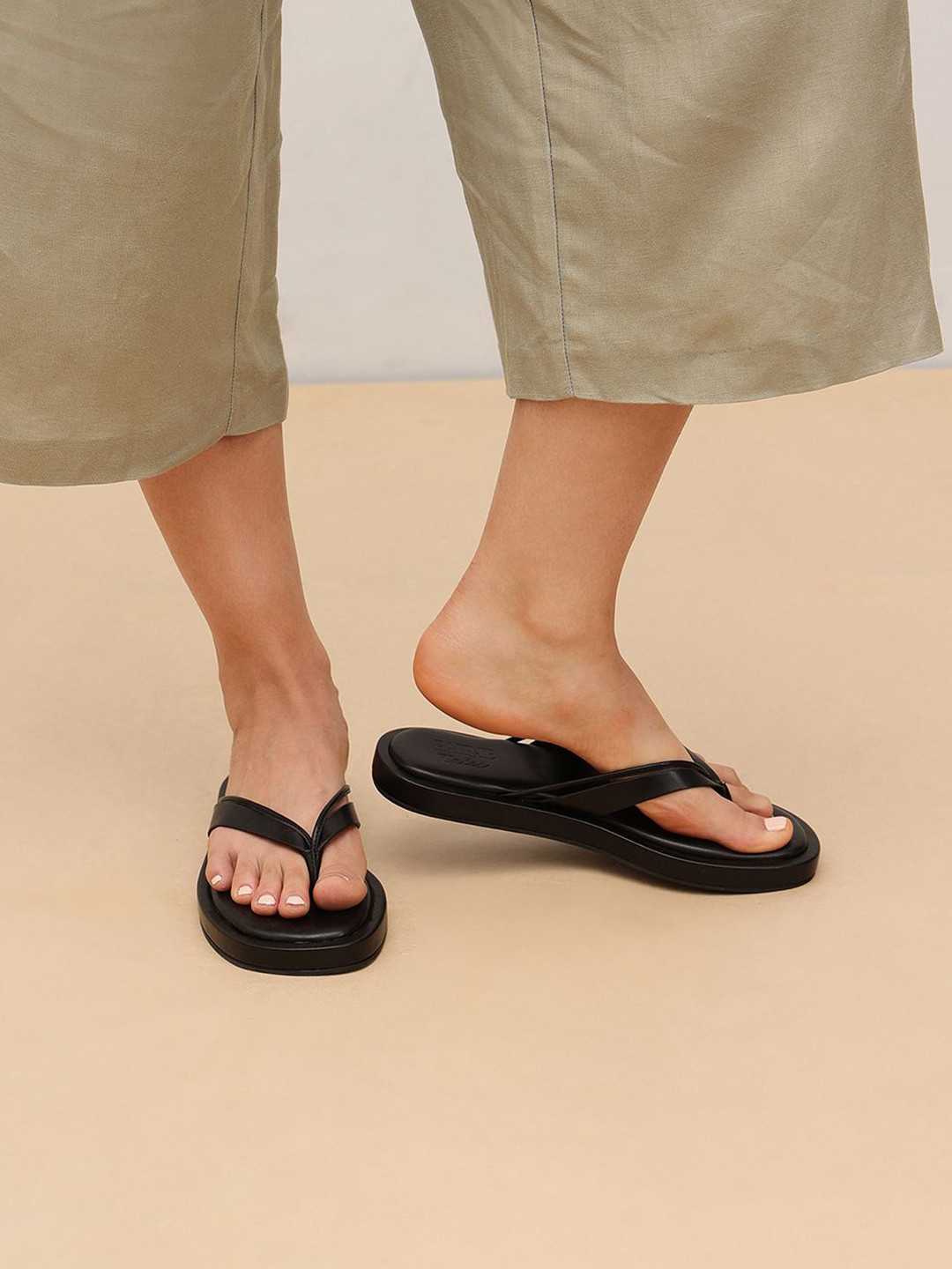 Pair ie Tales Women Thong-strap Open Toe Flats