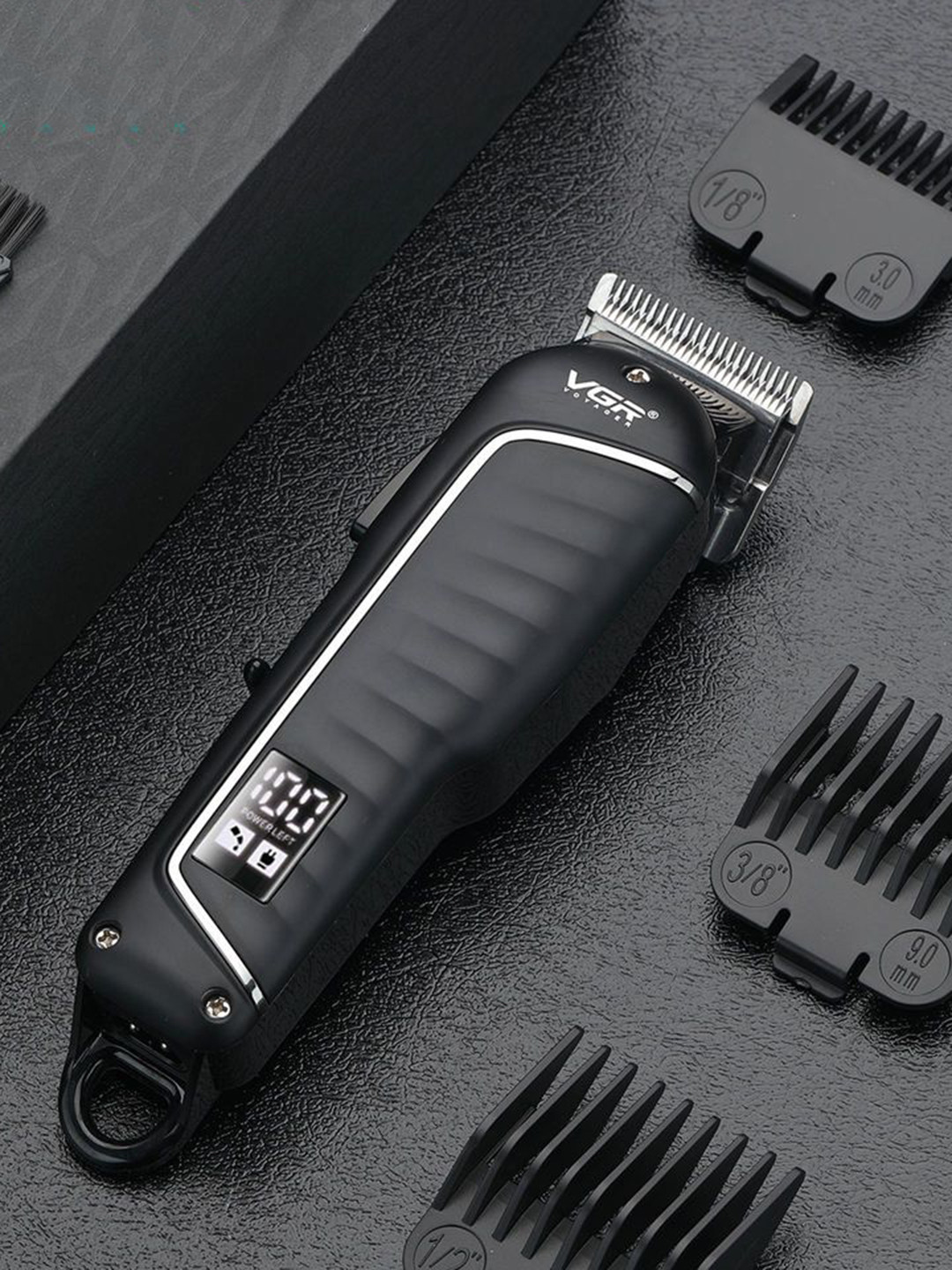 VGR V-683 Professional Trimmer with 200-Min Runtime & 4 Length Settings - Black