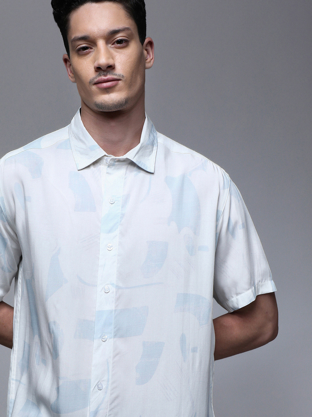 Paper Cut Oversized Abstract Spread Collar Casual Shirt