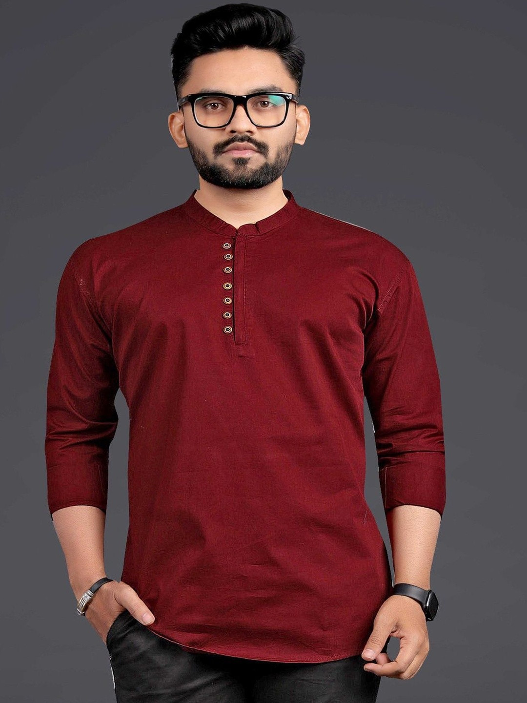 OJ TREND Men solid designer front zip and wooden button look Long sleeve cotton kurta