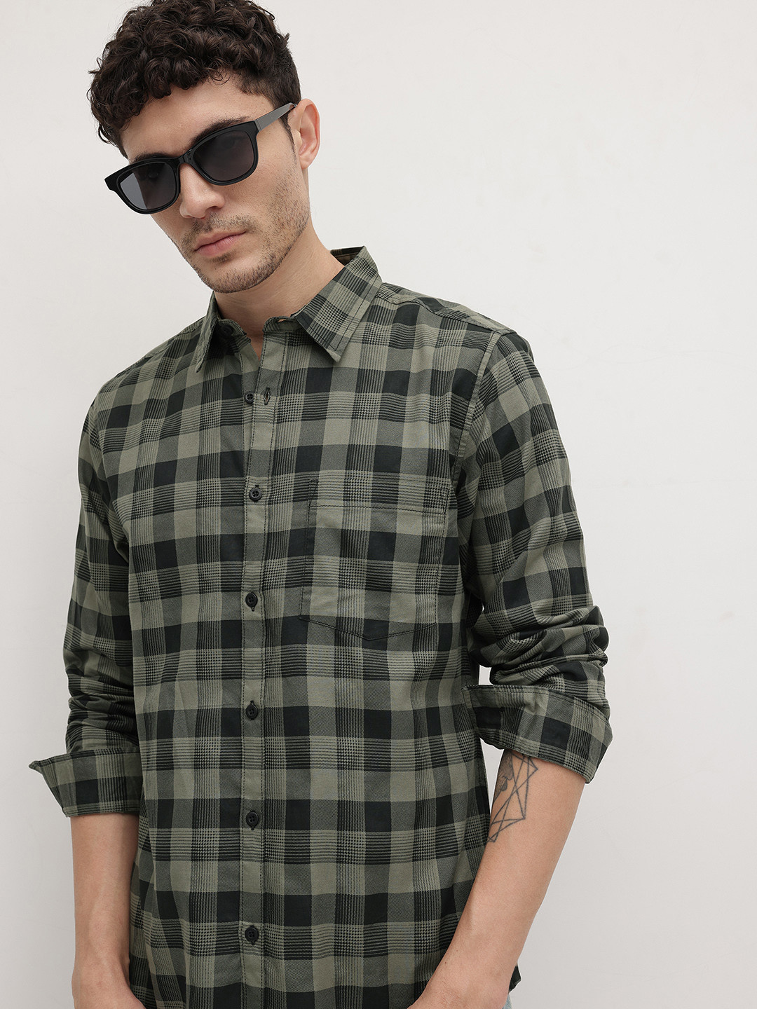 The Roadster Life Co. Shepherd Checks Casual Shirt