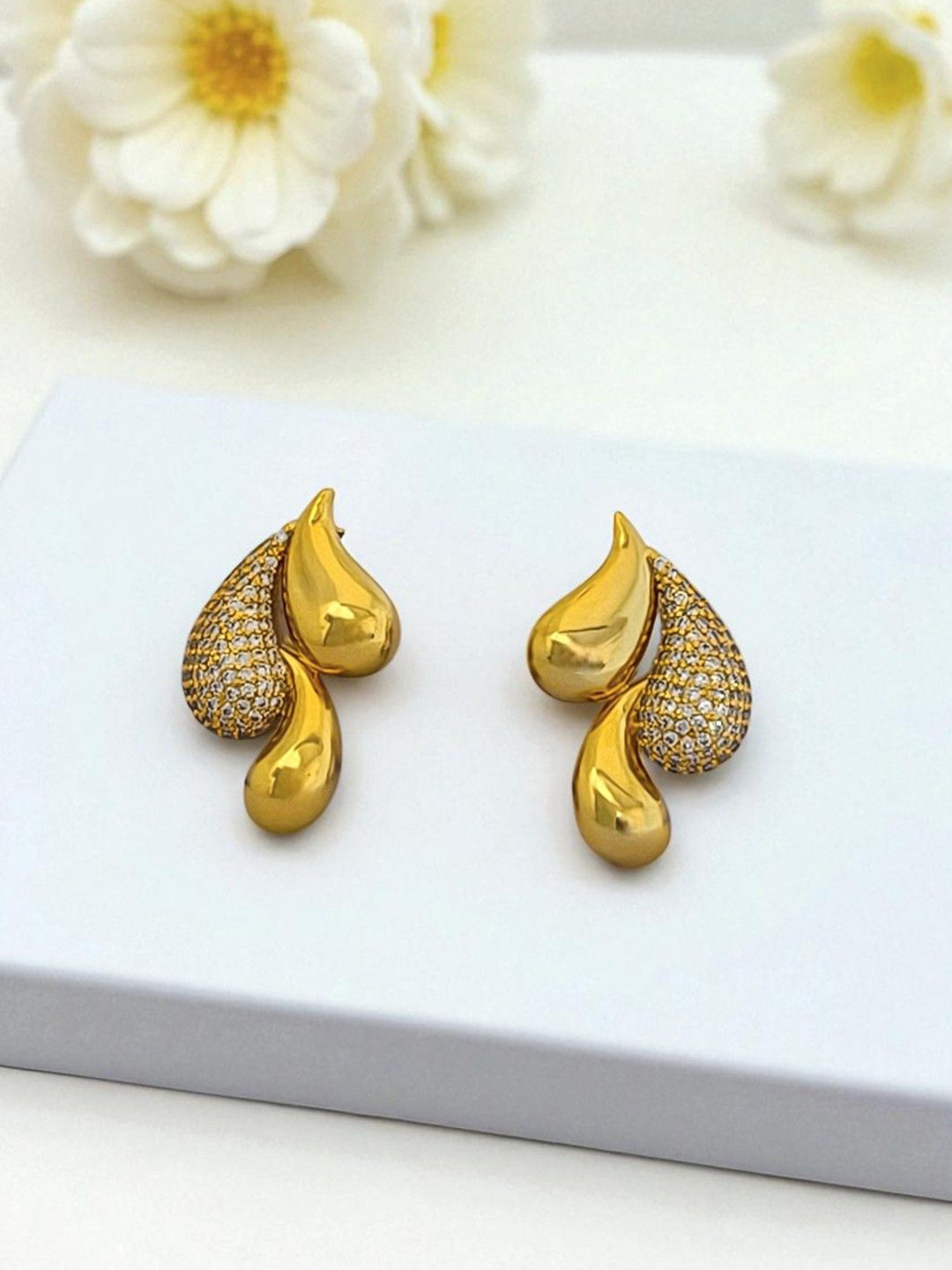AVANT-GARDE PARIS Gold-Plated American Diamond Studded Teardrop Shaped Studs