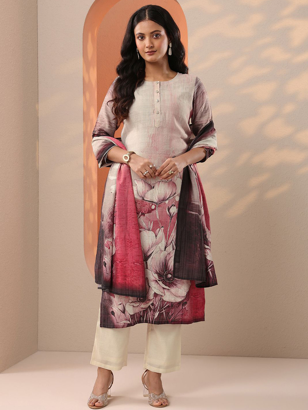 Libas Floral Printed Round Neck Straight Kurta With Trousers & Dupatta