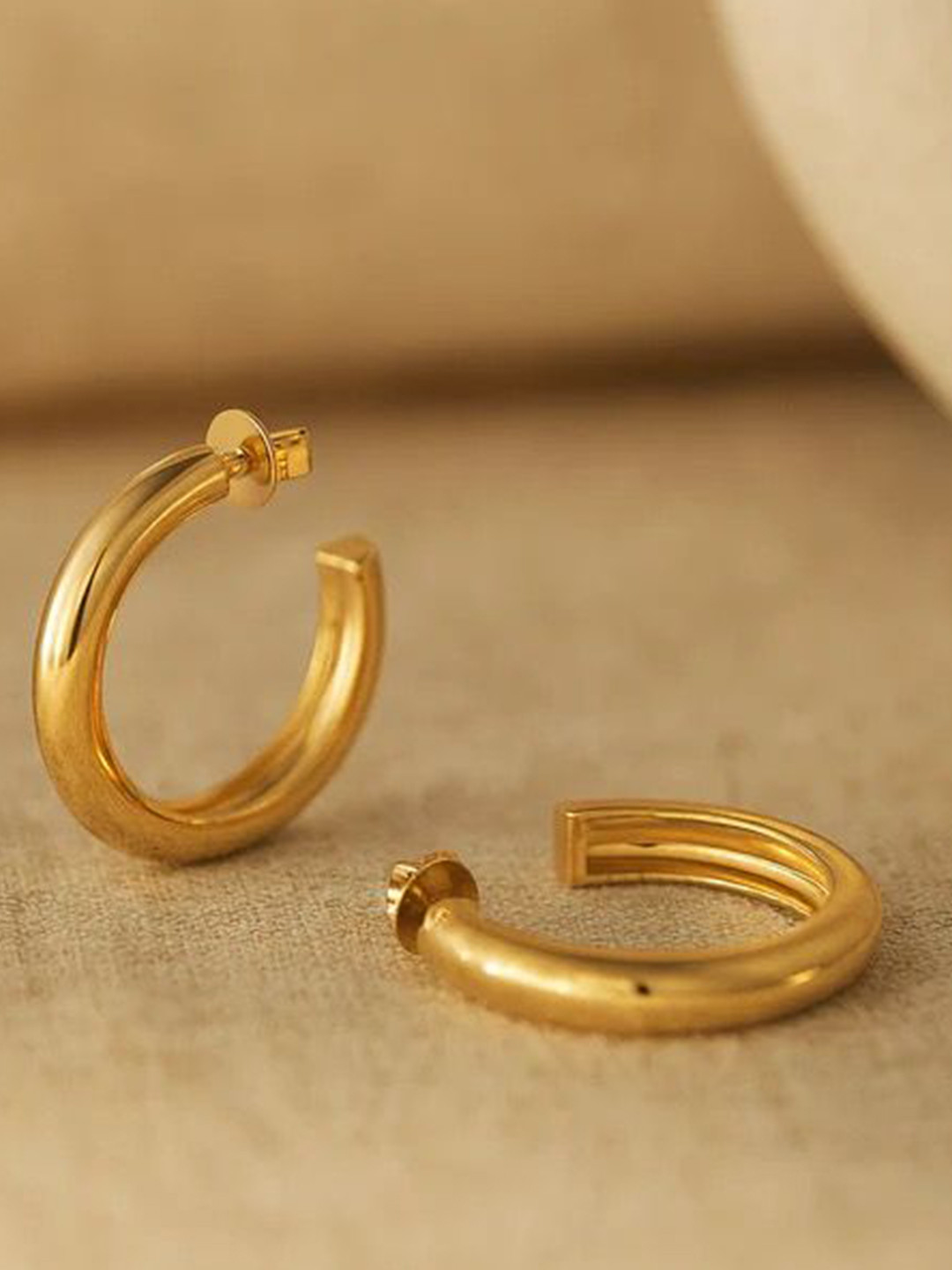 Anushka Jain Jewellery Sterling Silver Gold-Plated Classic Bold Hoop Earrings