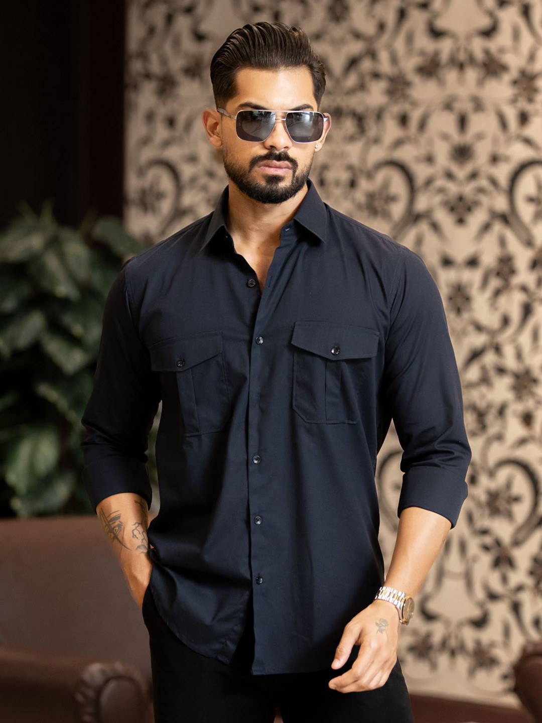 Urban Scissors Comfort Fit Spread Collar Cotton Linen Opaque Shirt