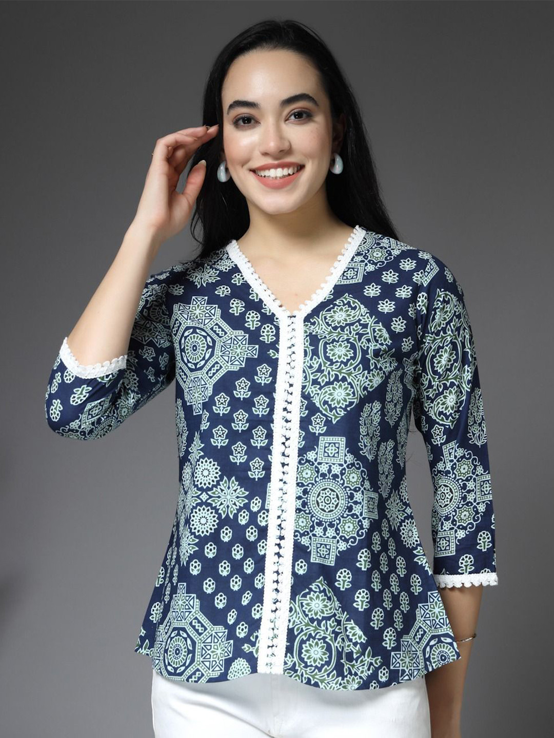 RANGEELO JAIPUR Women V-Neck Lace Inserts Printed Peplum Top