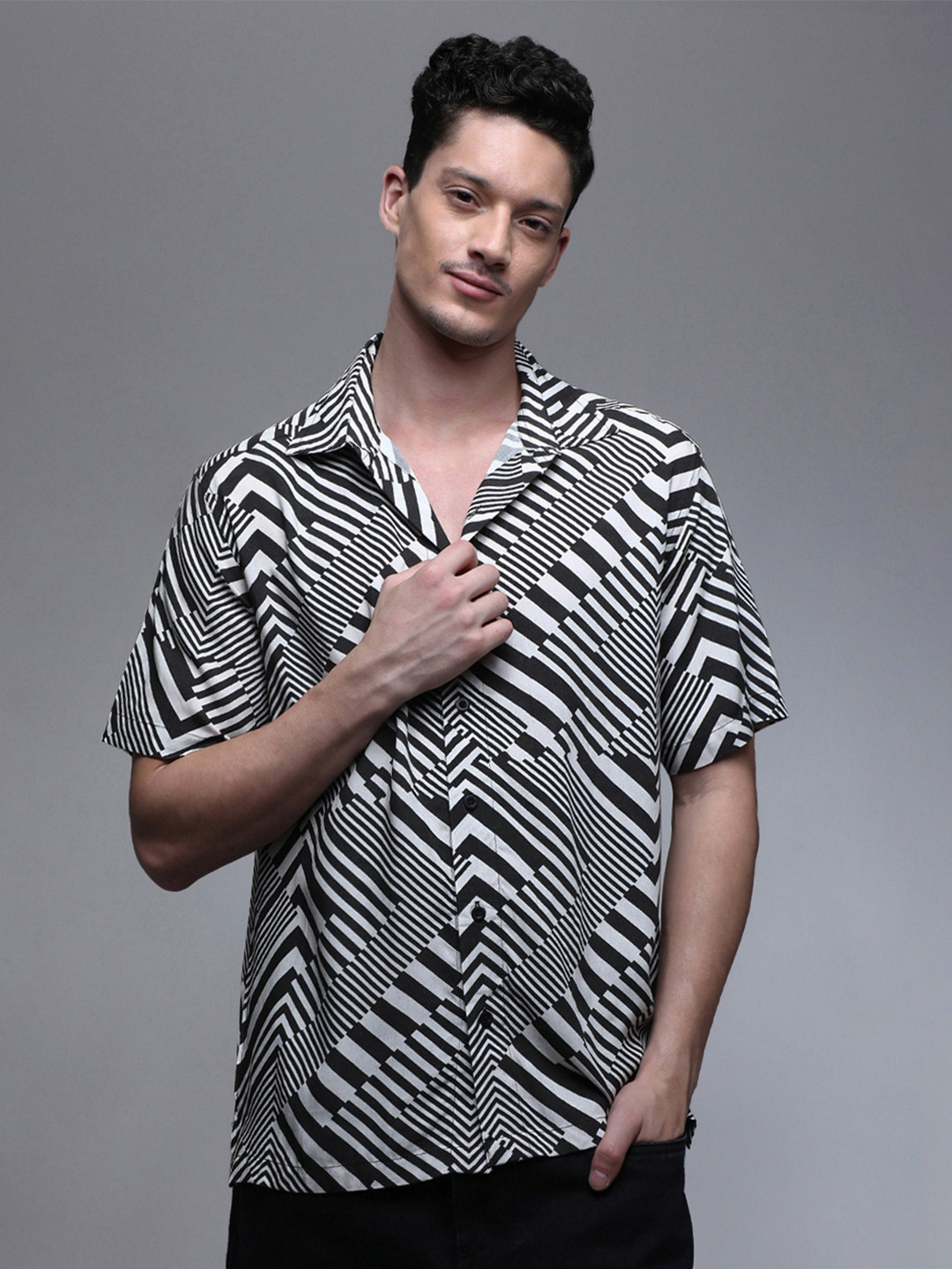 Paper Cut Oversized Abstract Printed Spread Collar Casual Shirt