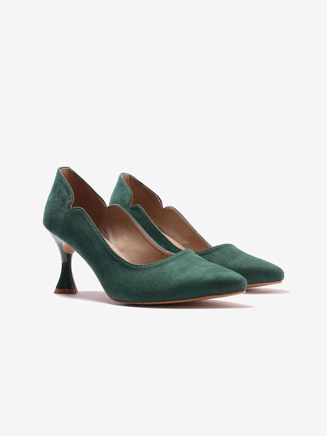 Pair ie Tales Leather Kitten Heel Pumps