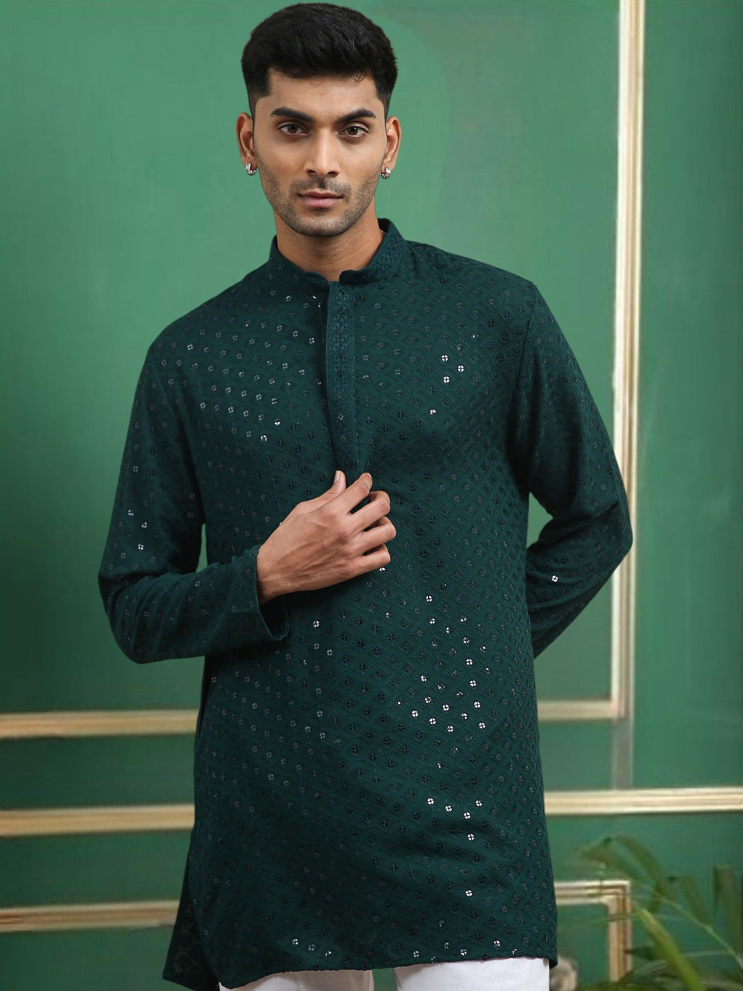 TATTVA Men Embroidered Chikankari Cotton Short Kurta