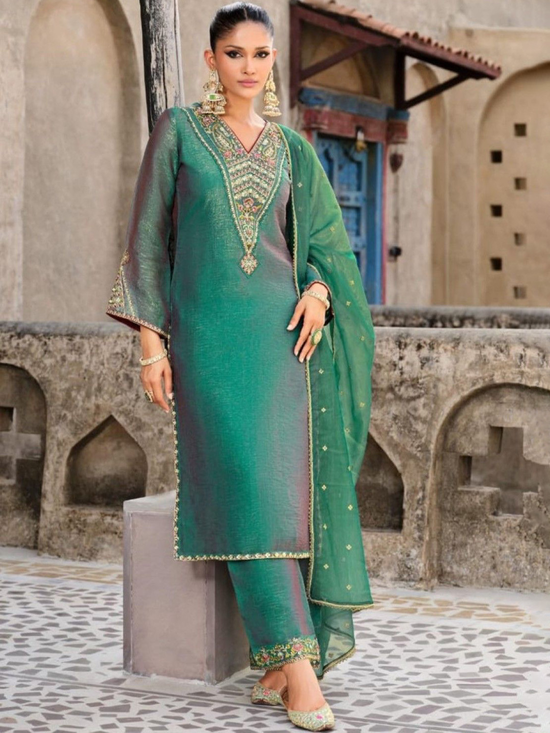 AUTUMN LANE Gambhir Fern Floral Yoke Design Thread Work Kurta with Trousers & Dupatta