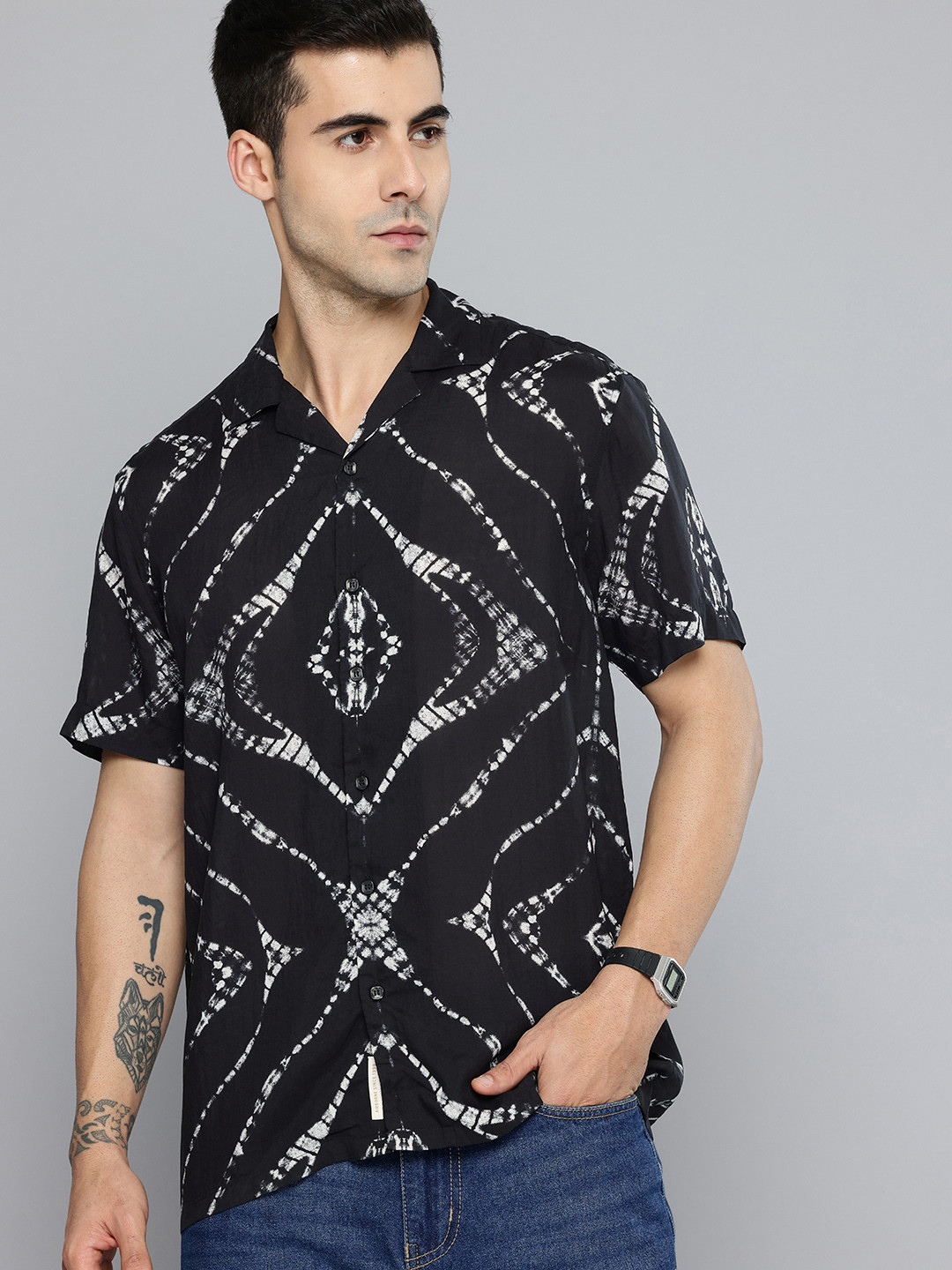 Mufti Tie and Dye Relaxed Fit Casual Shirt