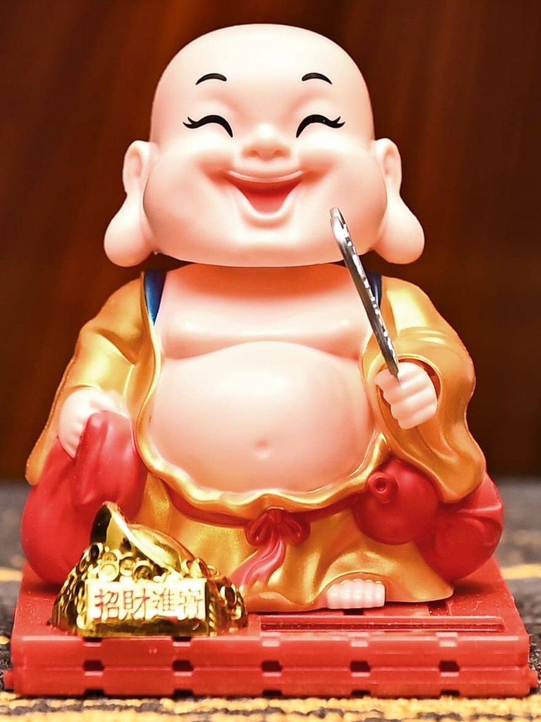HINDCRAFT Solar Buddha Monk Showpiece