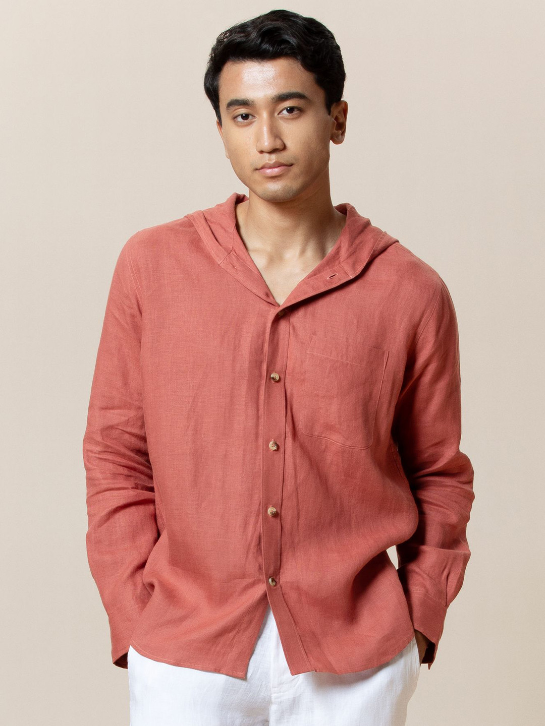 LOVE PANGOLIN Hooded Hemp Shirt