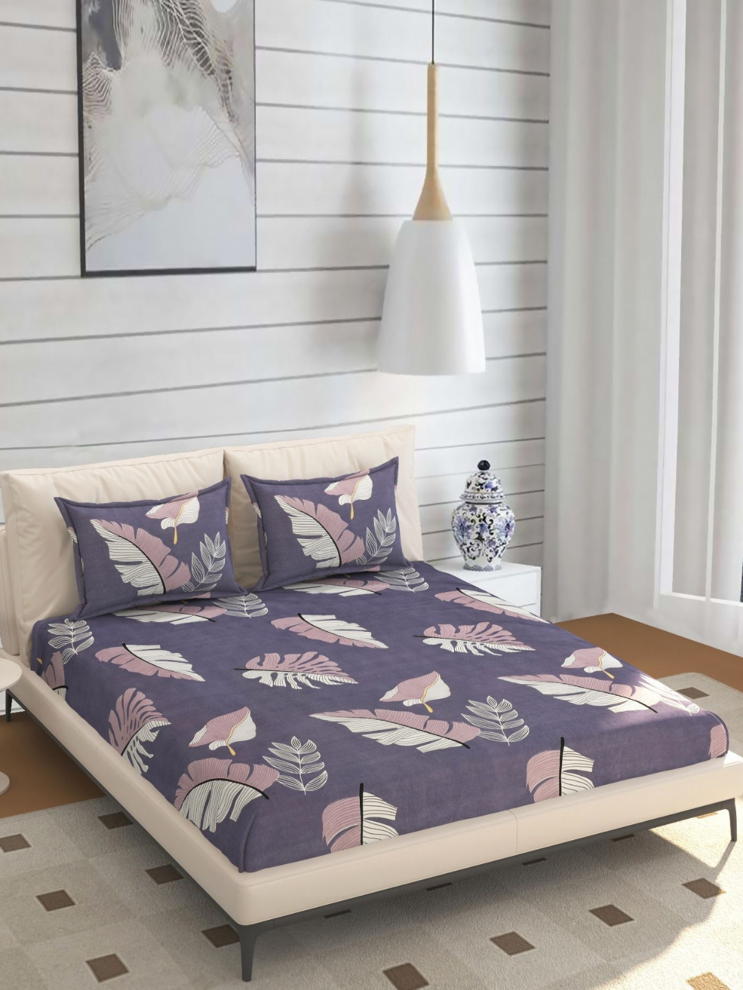 ohello Purple And Cream Floral Printed 210 TC King Bedsheet Set- 1.98m x 1.82m