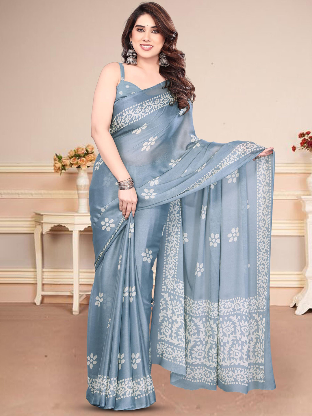 BilloRani Batik Printed Pure Chiffon Saree With Unstiched Blouse Piece