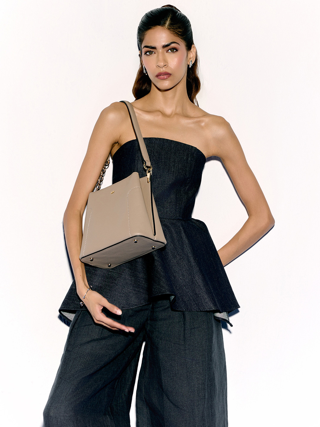 Hie Women Nancy Structured Synthetic Leather Shoulder Bag