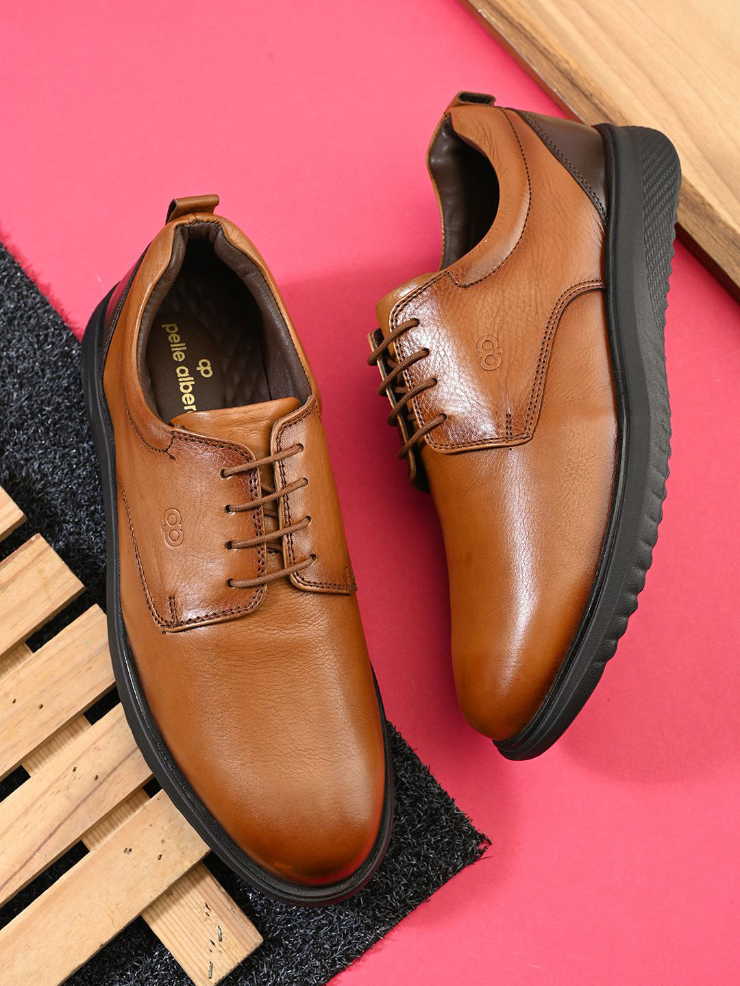 pelle albero Tan Lightweight Comfort Formal Derby Shoe