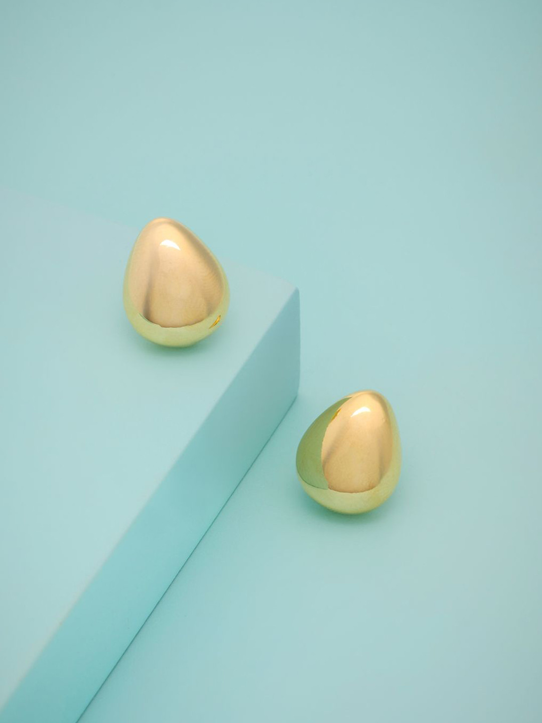 Kushal's Fashion Jewellery Gold-Plated Triangular Shaped Studs Earrings