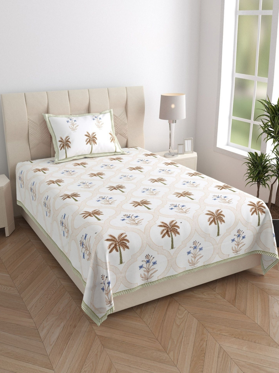 Texstylers White & Beige Floral Printed 210 TC Single Cotton Bedsheet Set  1.52 m X 2.29 m