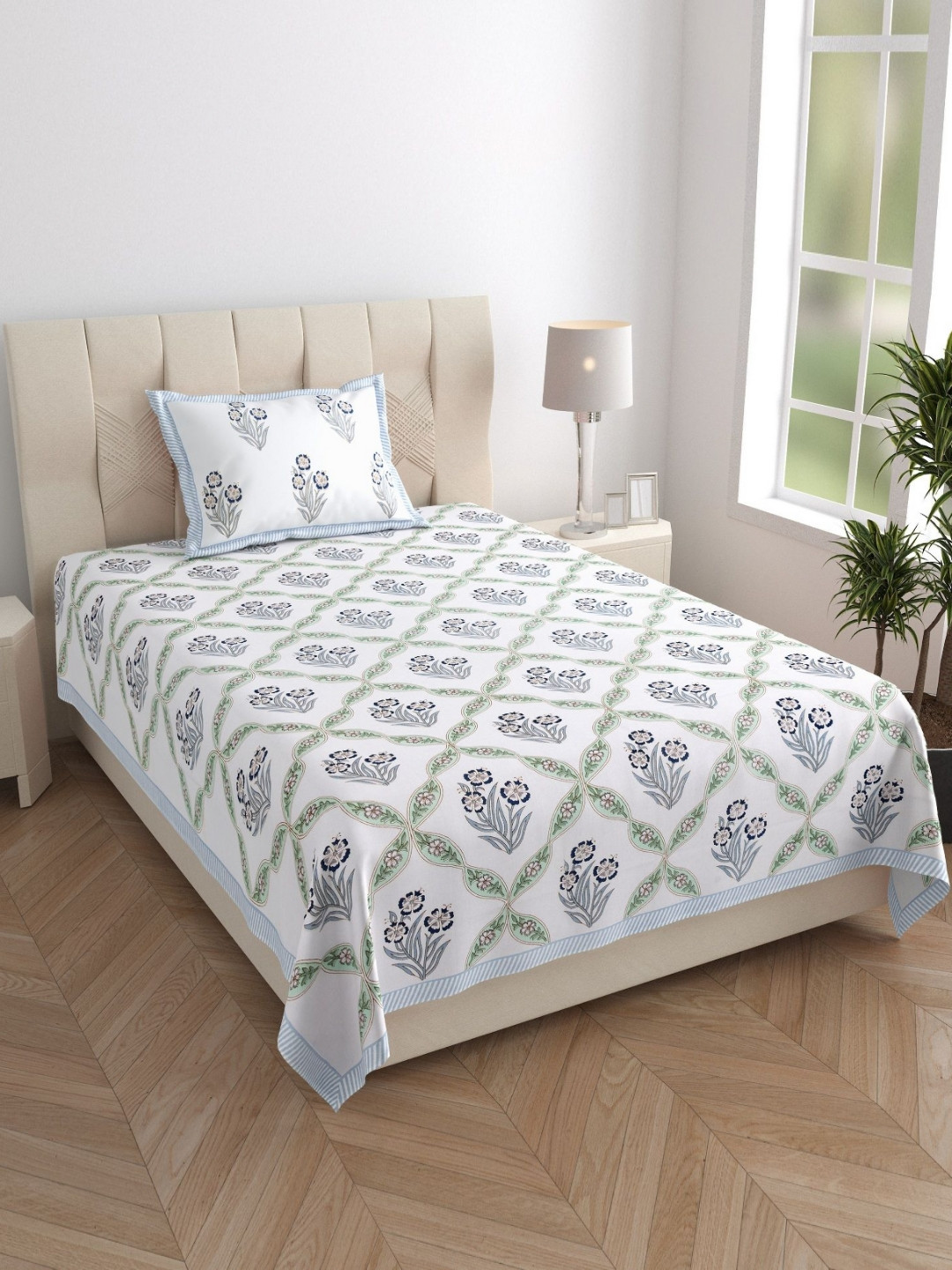 Texstylers White Floral Printed 210 TC Pure Cotton Single Bedsheet Set- 1.52 m X 2.29 m