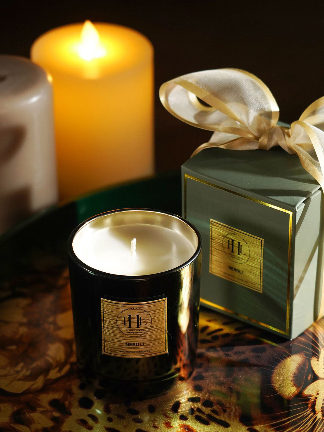 Pure Home and Living Neroli Green & Gold Toned Printed Scented Wax Filled Candle Jar