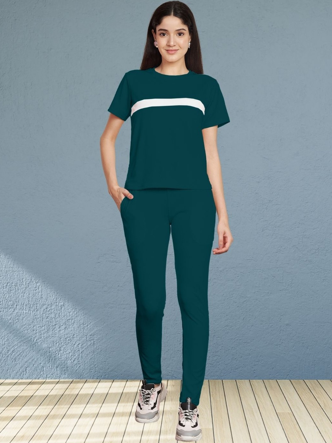 Moda Rapido Women Green Cotton Lycra Blend Front Taped Track Suit