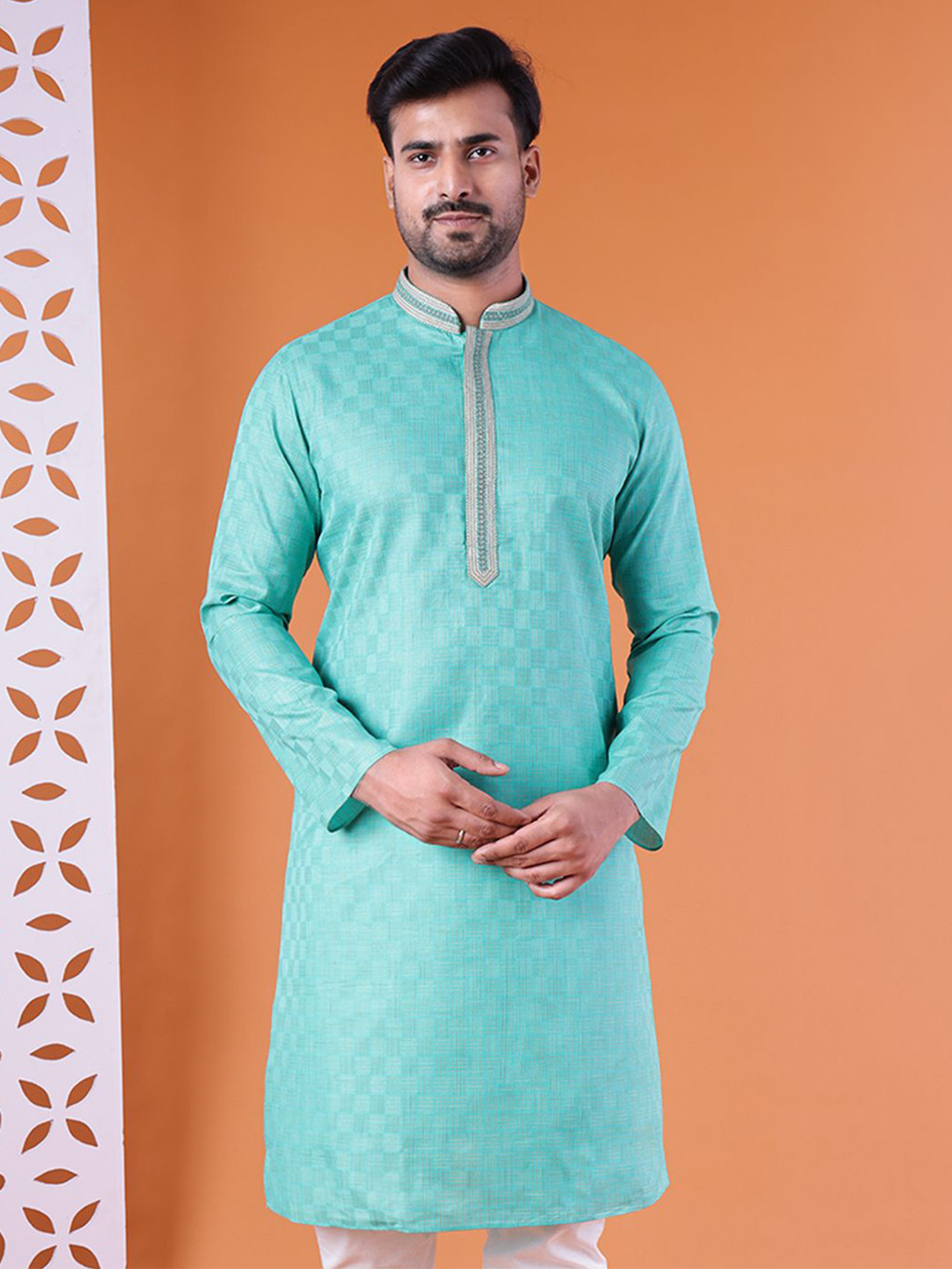 AURIK Men Checked Festive Straight Kurta
