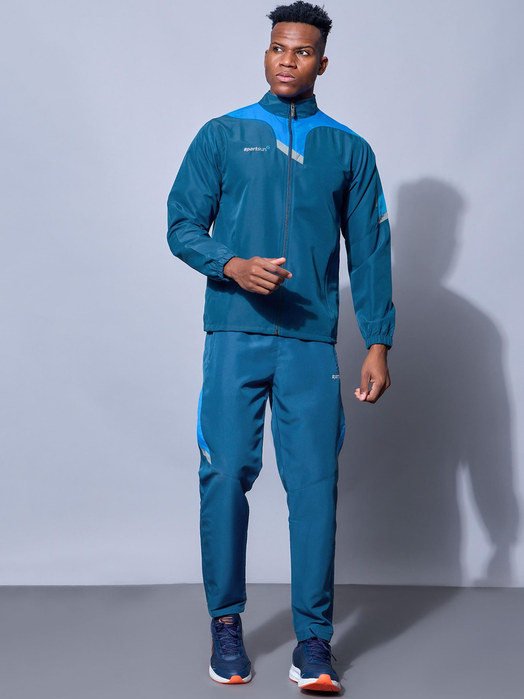 SPORT SUN Men Hooded Jacket & Track Pants Set