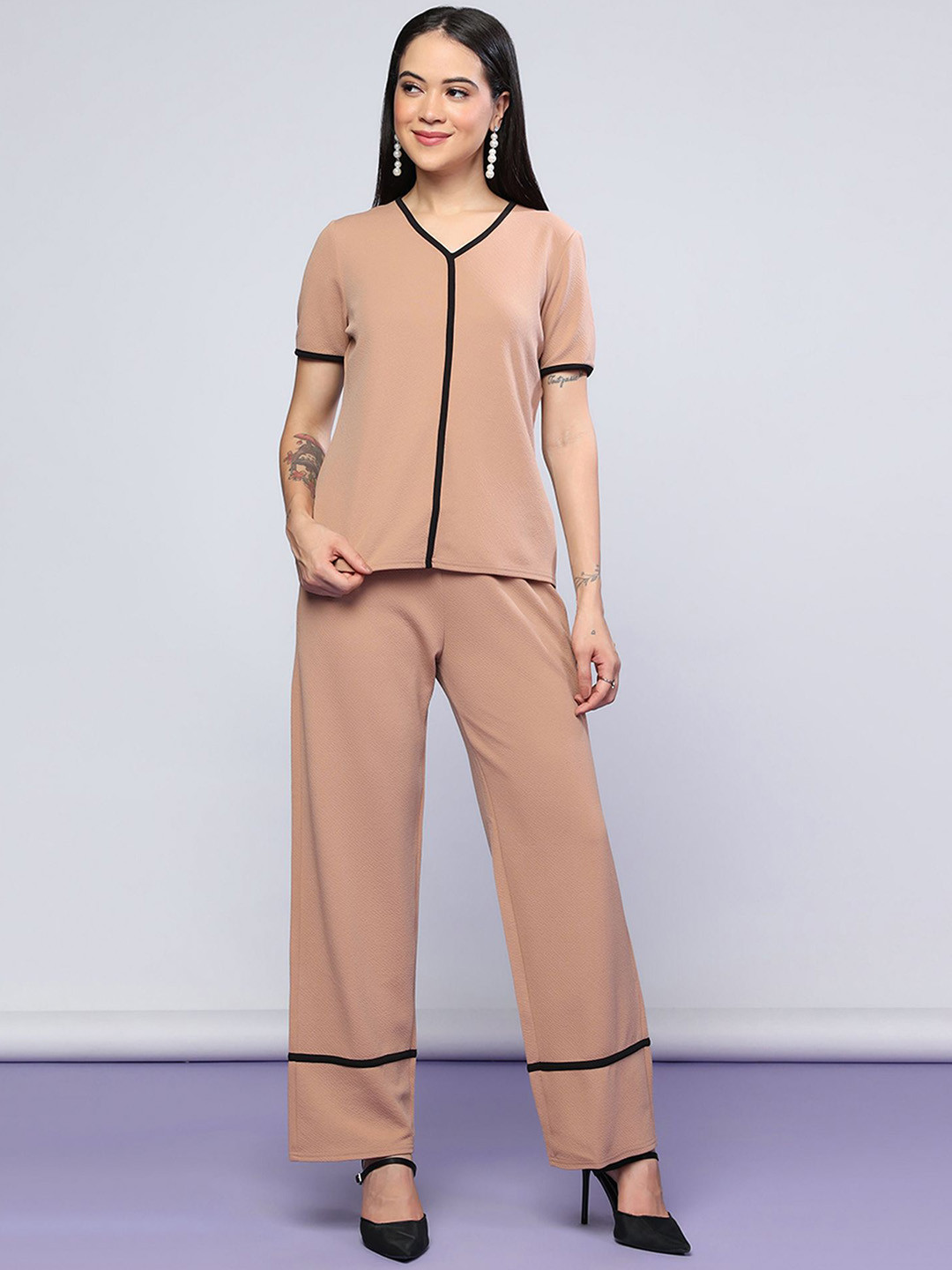 Selvia Edge V-Neck Top & Trousers