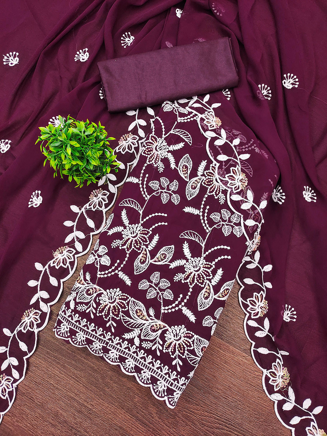 Maroosh Flora Embroidered Thread Work Georgette Unstitched Dress Materialess Material