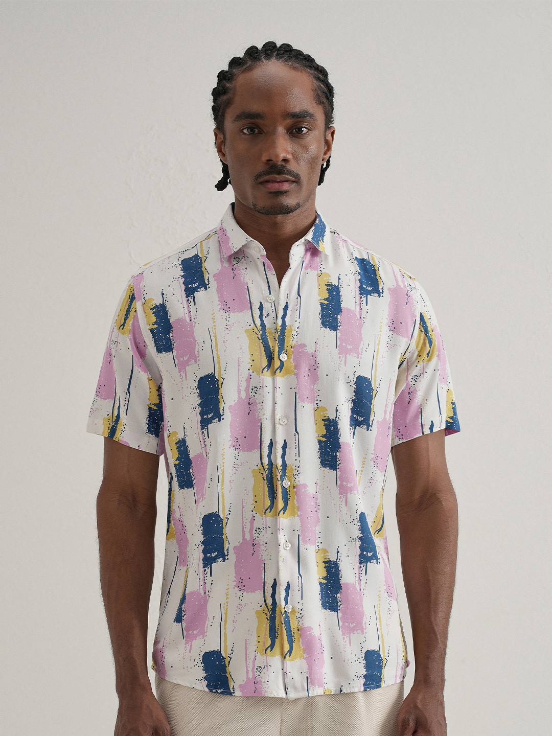 Banana Club Slim Fit Abstract Printed Spread Collar Short Sleeves Casual Shirt