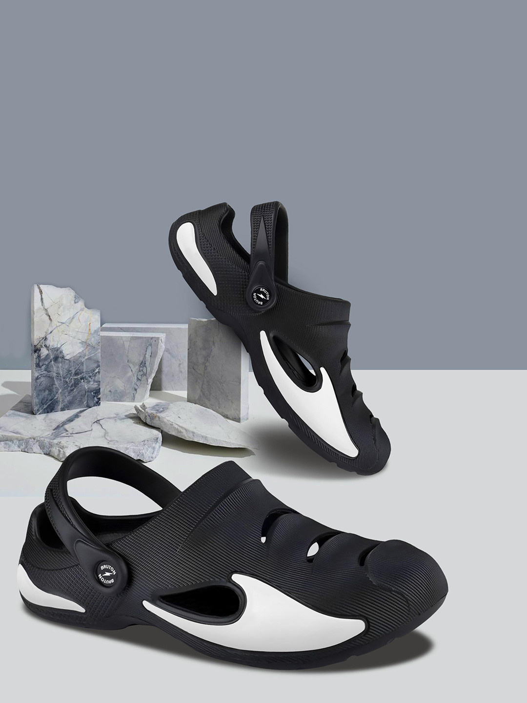 Bruton Men Round Toe Clogs