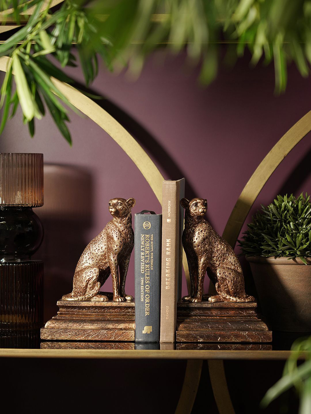 Pure Home and Living Gold-Toned Cheetah Book Ends Showpiece