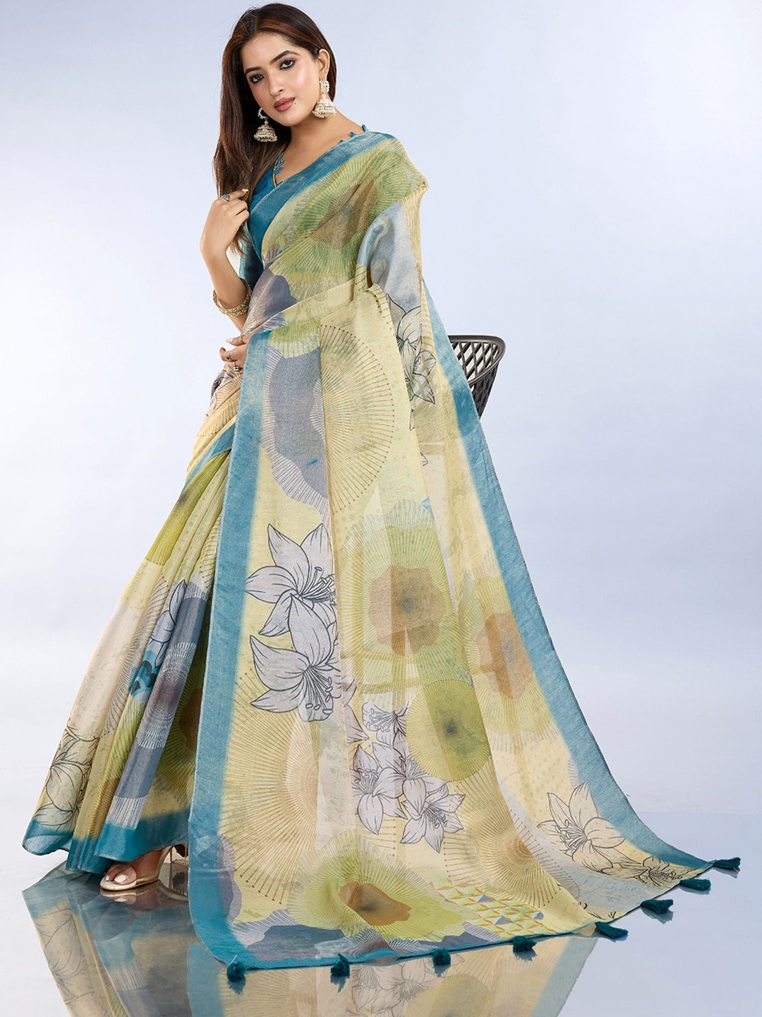 HERE&NOW Yellow Printed Art Silk Block Print Sarees