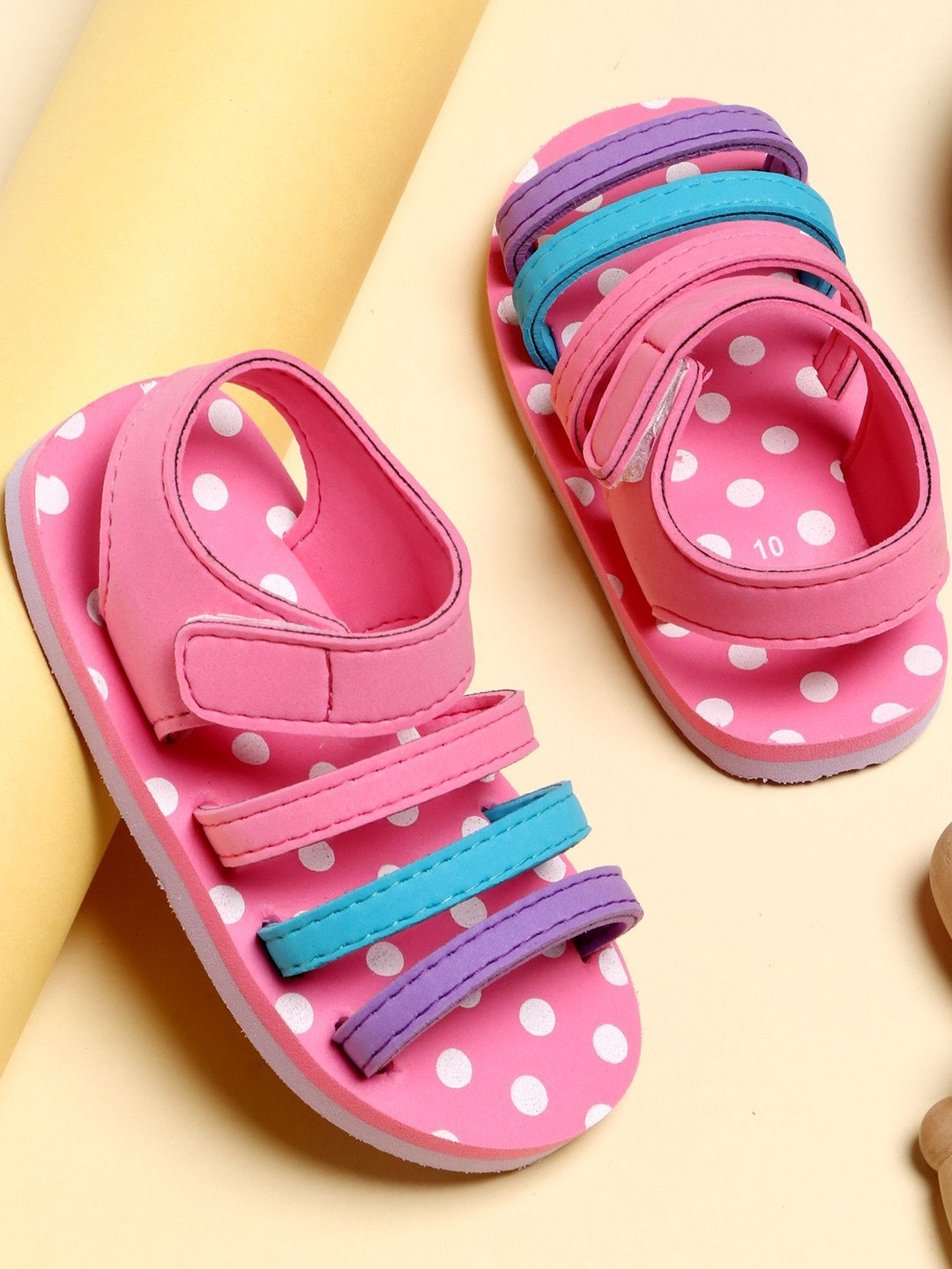 TOMSY CHOICE Kids Multi Colored Printed Flip-Flop Sandals