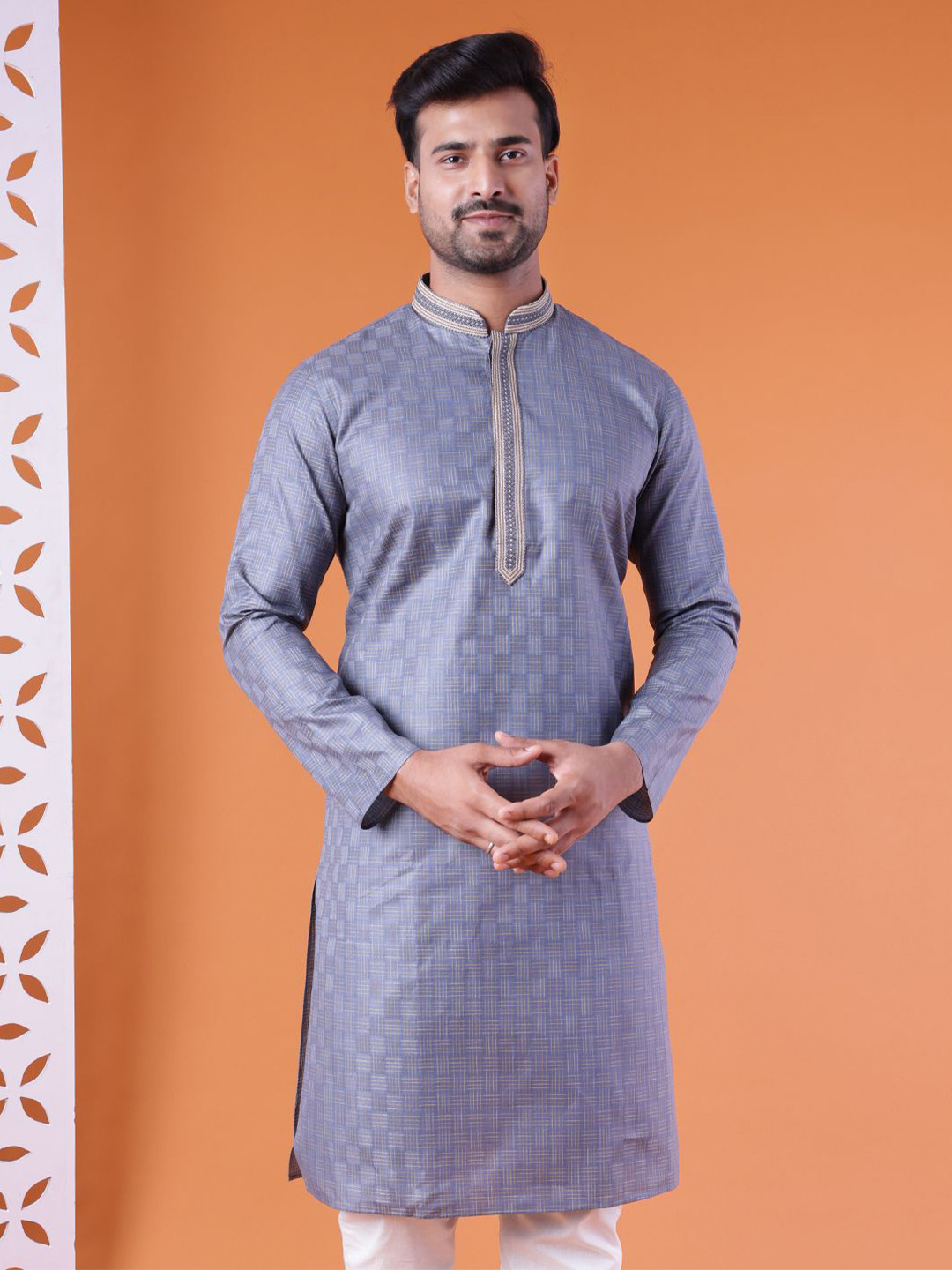 AURIK Men Mandarin Collar Thread Work Kurta