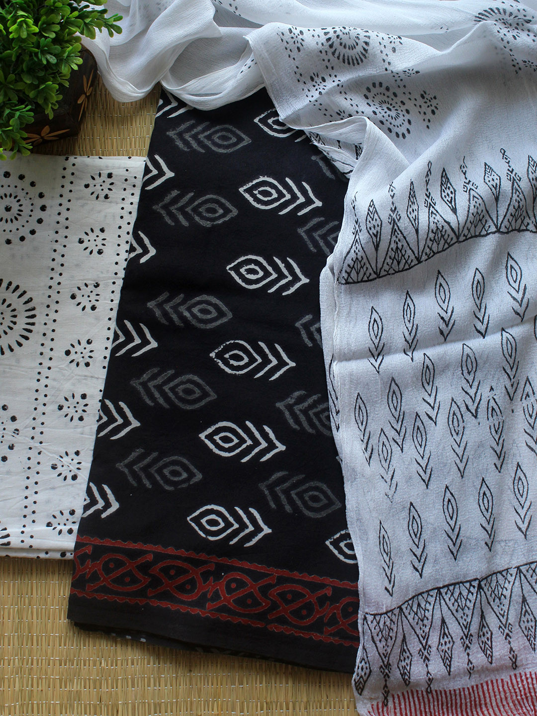 Weaves of Tradition Block Printed Pure Cotton Unstitched Dress Material